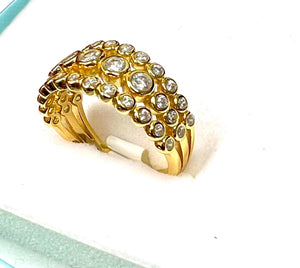 QUEEN RING GOLD