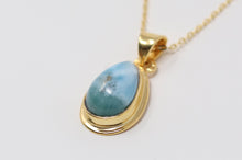 Cargar imagen en el visor de la galería, Pear-Shaped Larimar in Gold
